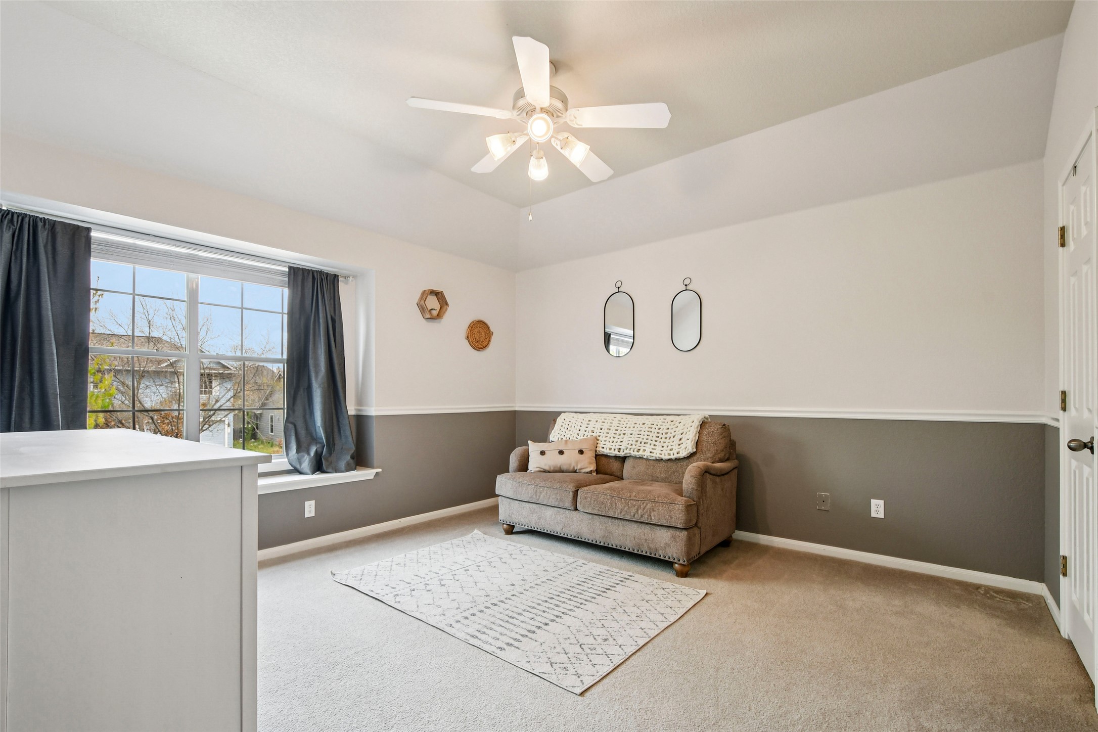 410 Rosedale Boulevard Georgetown, TX 78628 - Photo 31 of 34 Bedroom 4 of 4, currently being used