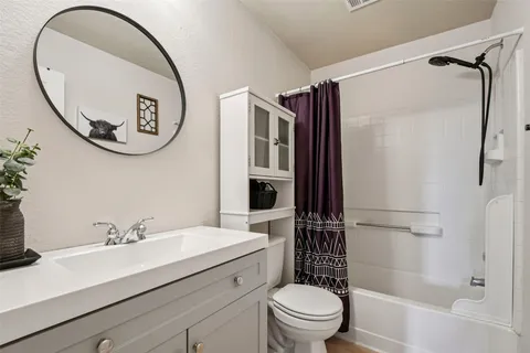 $399,999 | 410 Rosedale Boulevard, Georgetown, TX 78628