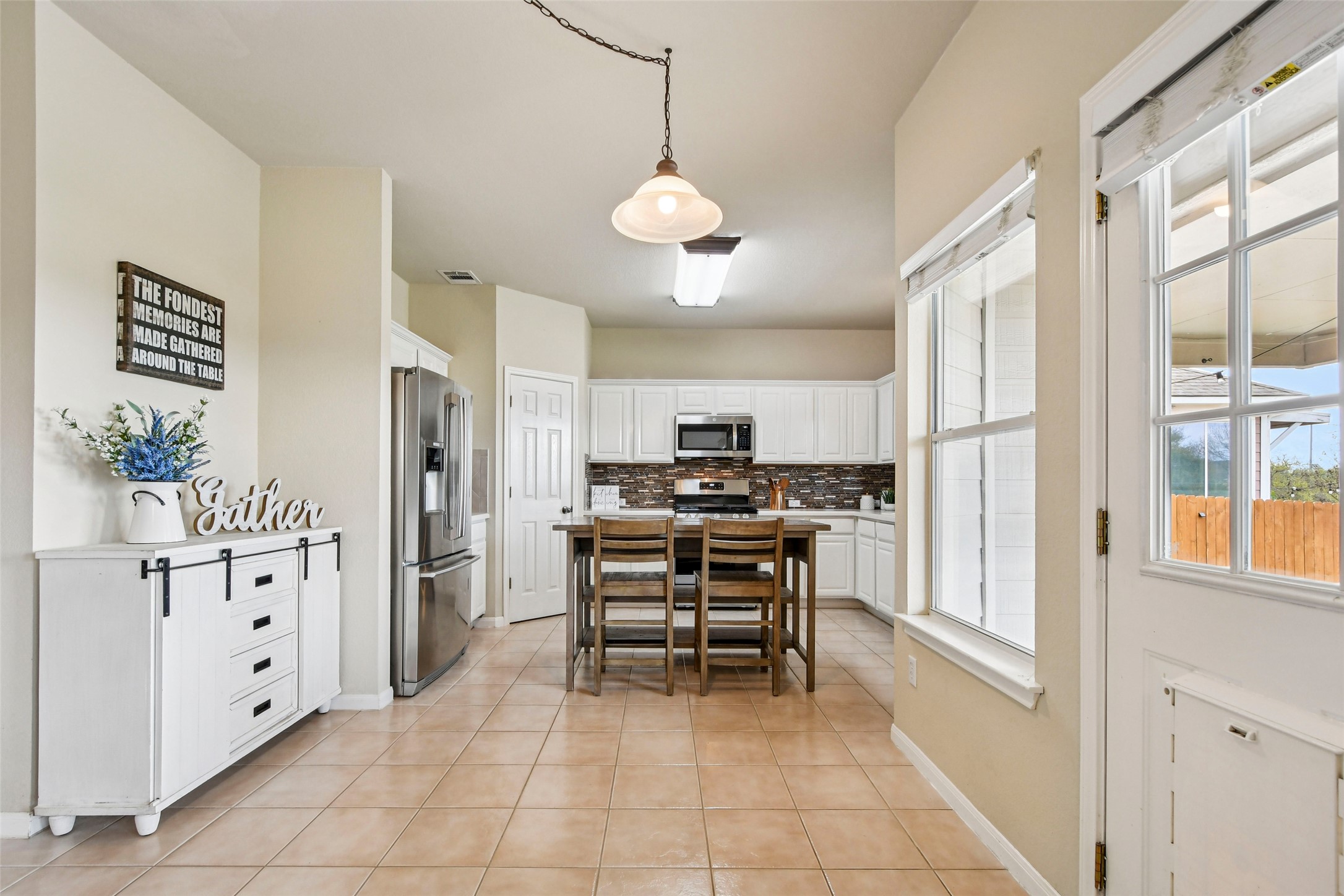 410 Rosedale Boulevard Georgetown, TX 78628 - Photo 10 of 34