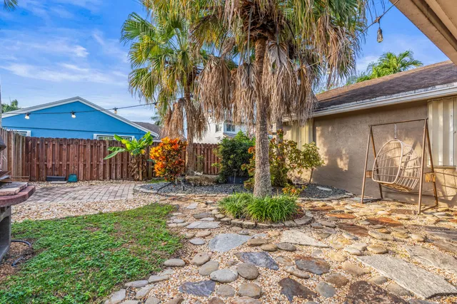 $640,000 | 1373 Southwest 151st Avenue, Sunrise, FL 33326