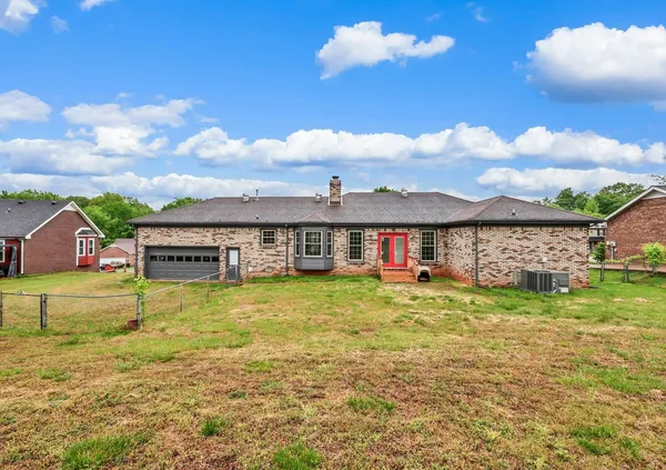 $1,800 | 532 Brentwood Circle, Clarksville, TN 37042