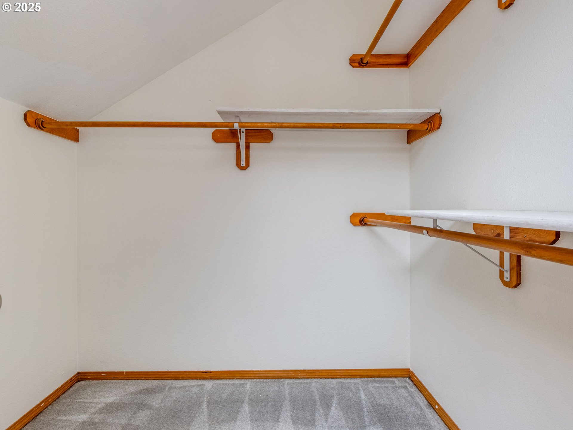 9219 Southwest Davies Road Beaverton, OR 97008 - Photo 31 of 41 Gallery Image 31