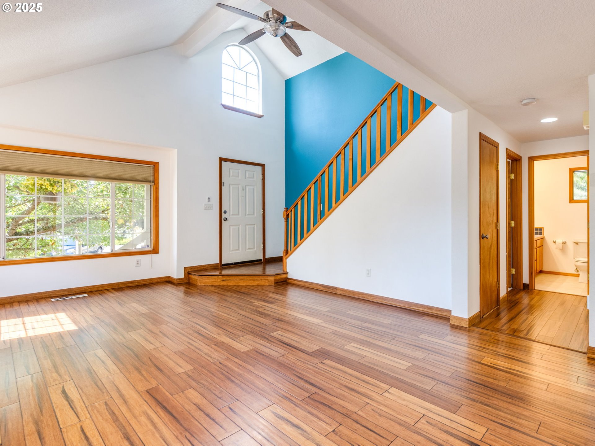 9219 Southwest Davies Road Beaverton, OR 97008 - Photo 8 of 41 Gallery Image 8