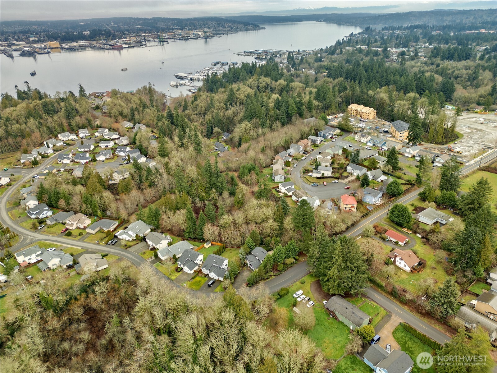 1212 Pottery Avenue Port Orchard, WA 98366 - Photo 29 of 37