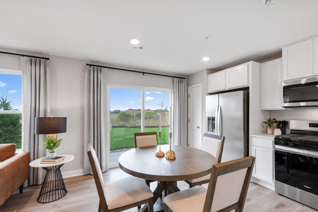 13736 Kaylemore Trail Rosemount, MN 55068 - Photo 12 of 53