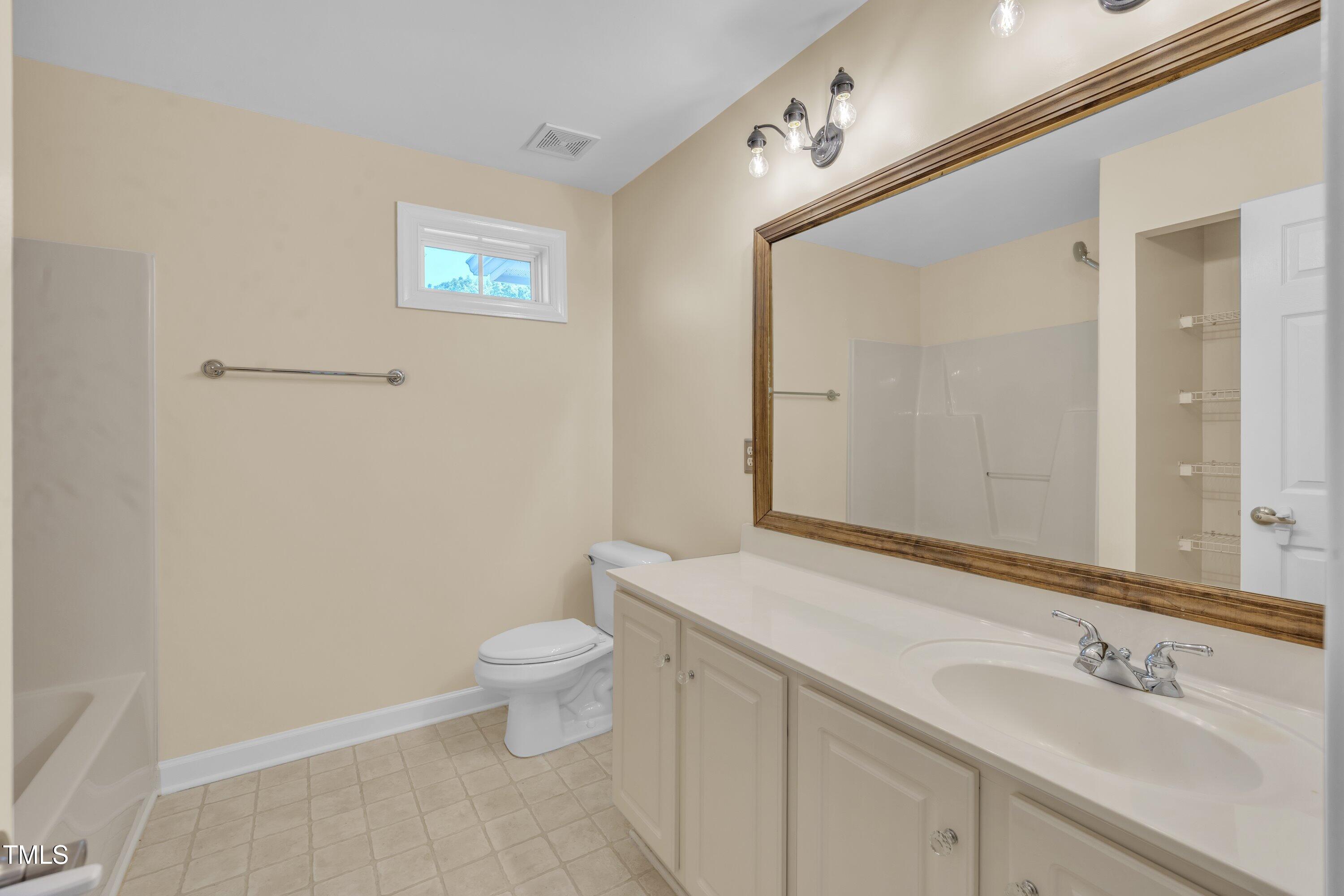 1400 Crete Drive Raleigh, NC 27606 - Photo 39 of 56 43-1400 Crete Dr-51