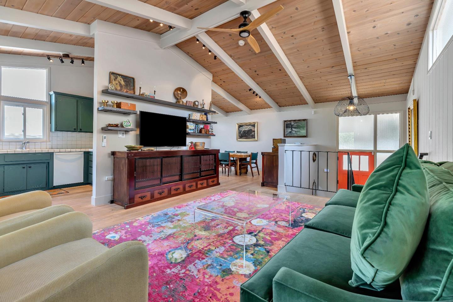 225 Treasure Island Drive Aptos, CA 95003 - Photo 20 of 63 a living room with furniture and a flat screen tv