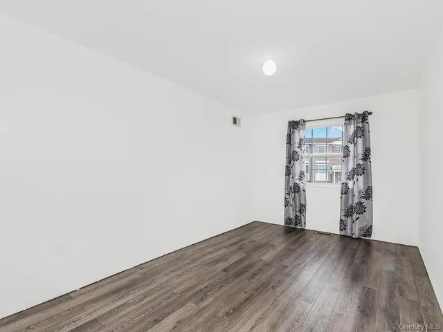 $580,000 | 197 Surf Drive, Unit 123 | Harding Park