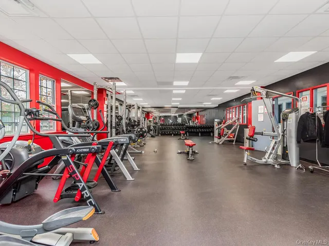 $580,000 | 197 Surf Drive, Unit 123 | Harding Park