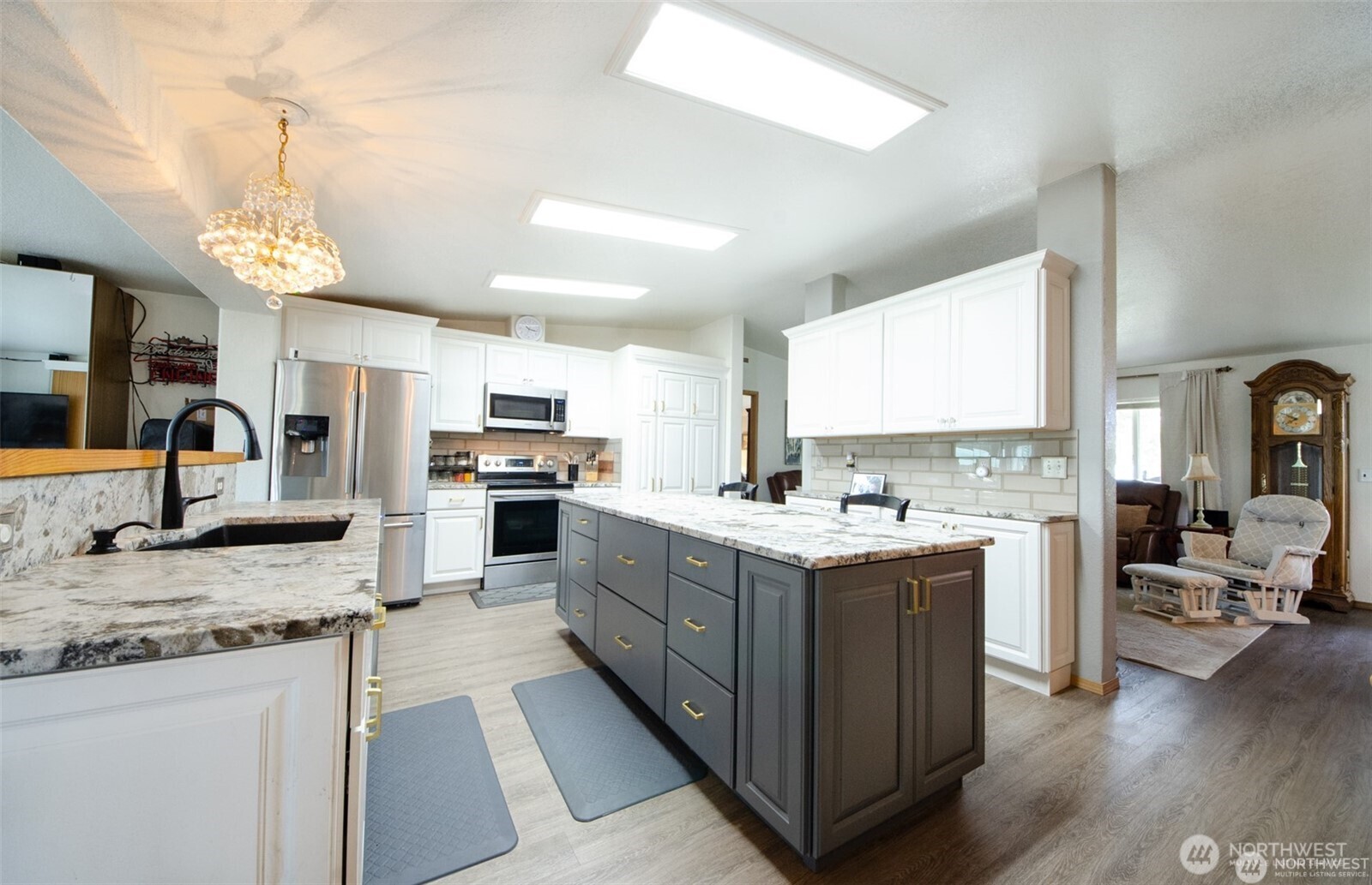 9220 183rd Avenue Southwest Rochester, WA 98579 - Photo 3 of 40 Gallery Image 3