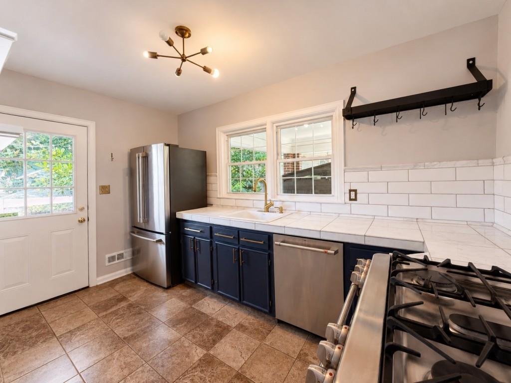 1194 Houston Mill Road Northeast Atlanta, GA 30329 - Photo 3 of 22
