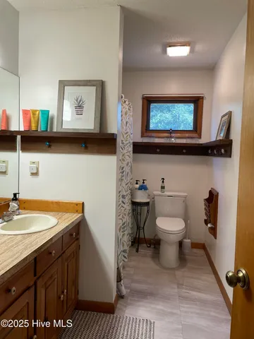 $2,200 | 267 Watts Landing Road, Hampstead, NC 28443