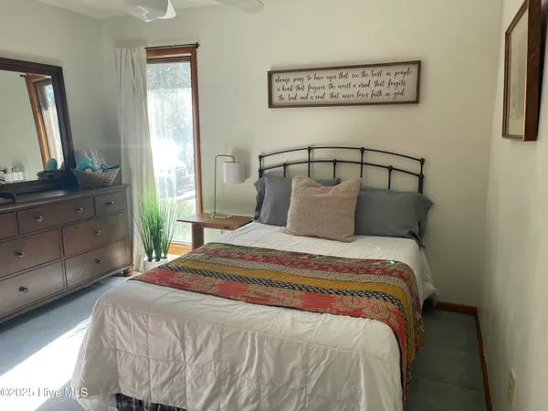 $2,300 | 267 Watts Landing Road, Hampstead, NC 28443