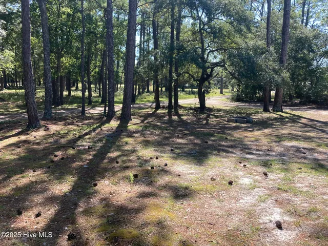 $2,200 | 267 Watts Landing Road, Hampstead, NC 28443