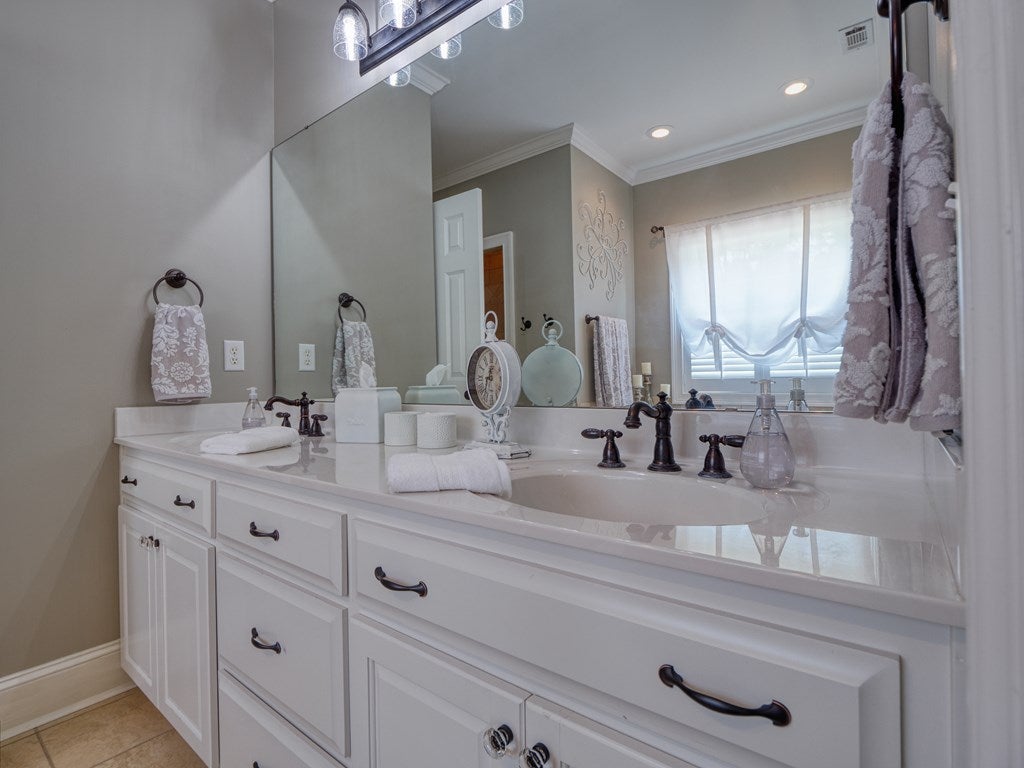 5065 Falling Springs Road Valdosta, GA 31602 - Photo 26 of 42 Gallery Image 26