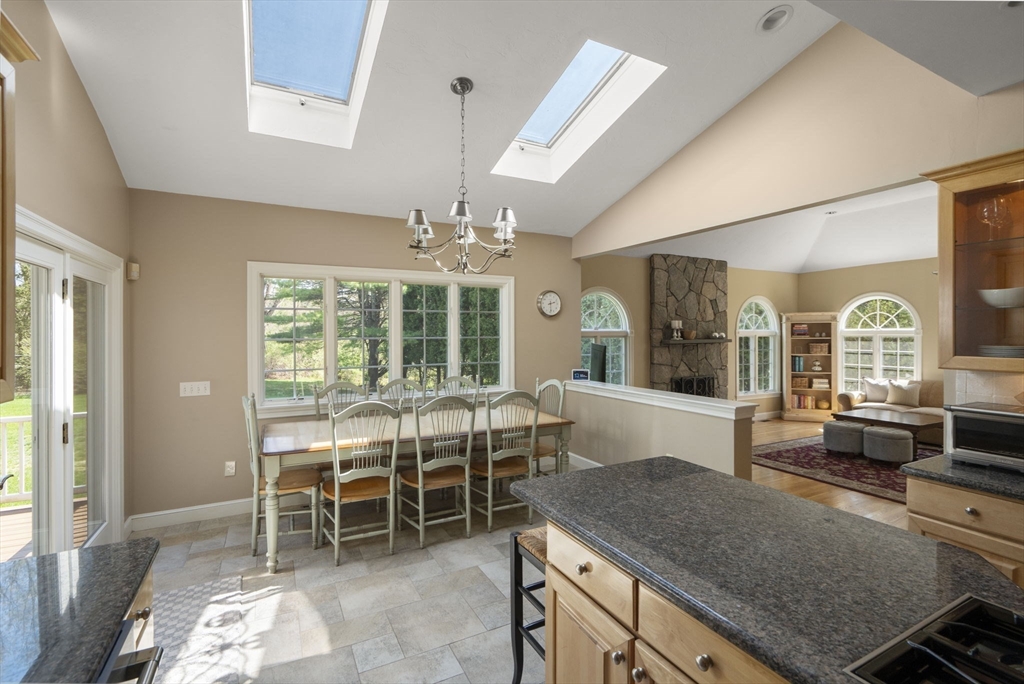 41 York Road Wayland, MA 01778 - Photo 11 of 33 Gallery Image 11