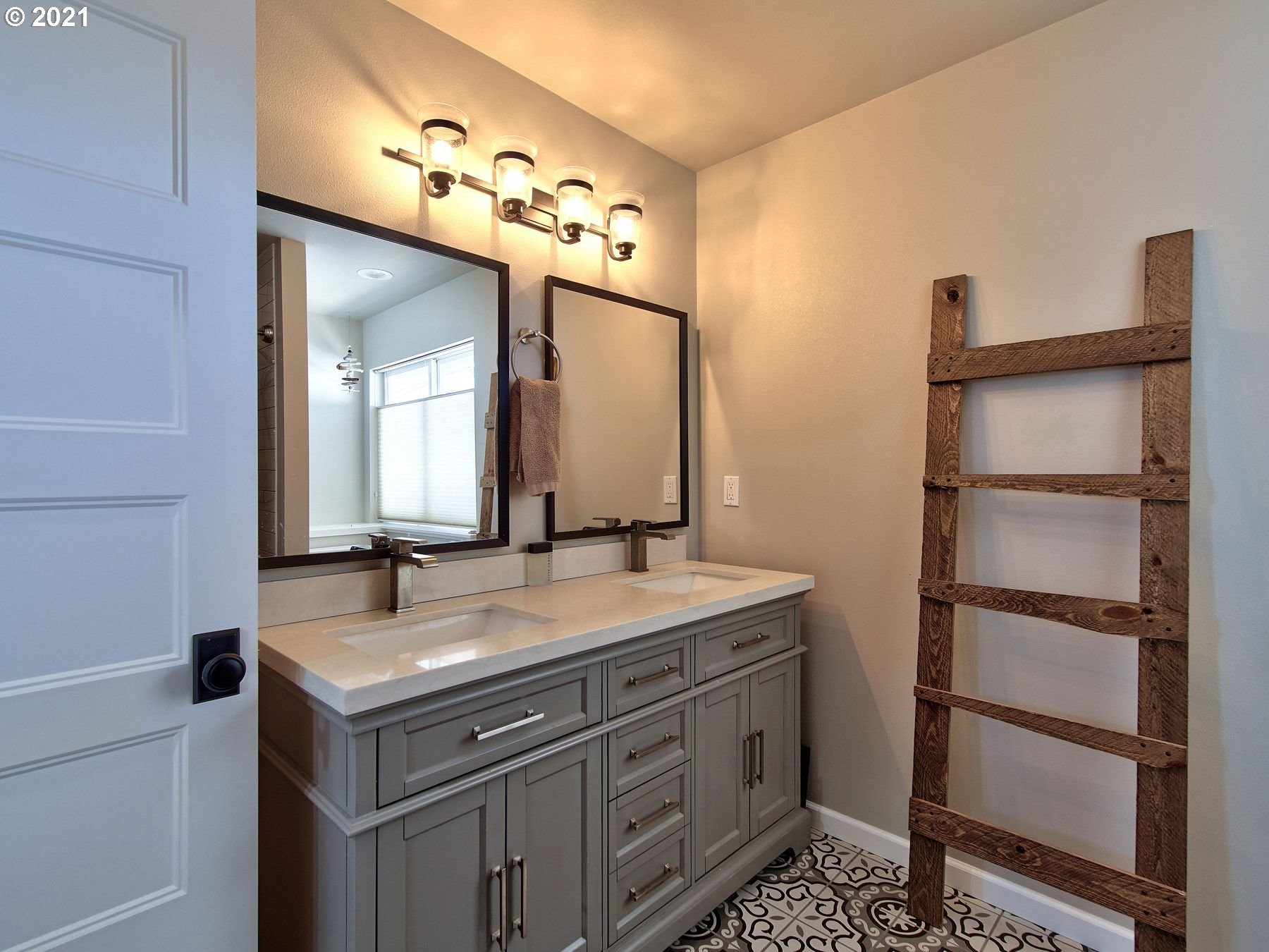23538 Northwest St Helens Road Portland, OR 97231 - Photo 23 of 32