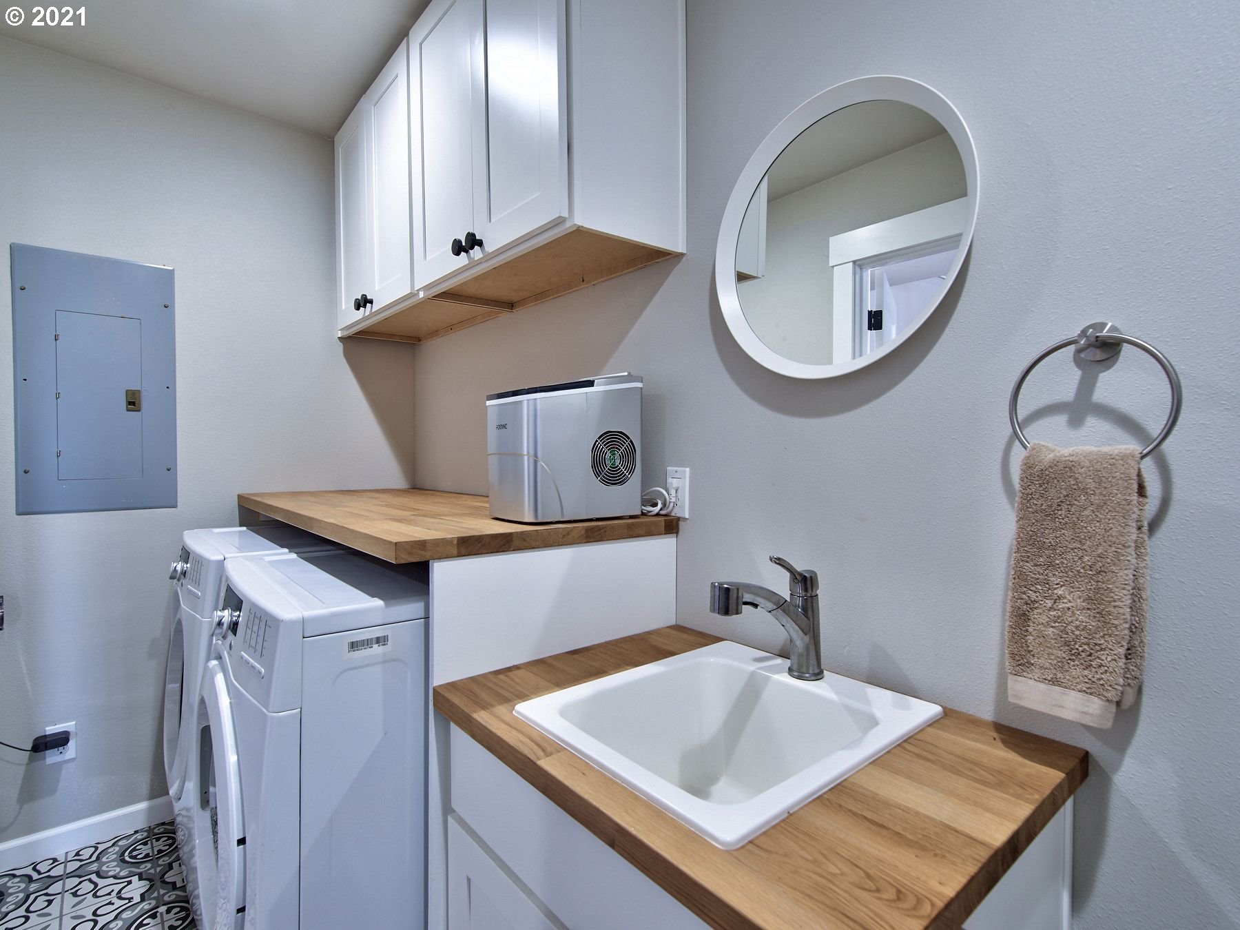 23538 Northwest St Helens Road Portland, OR 97231 - Photo 5 of 32