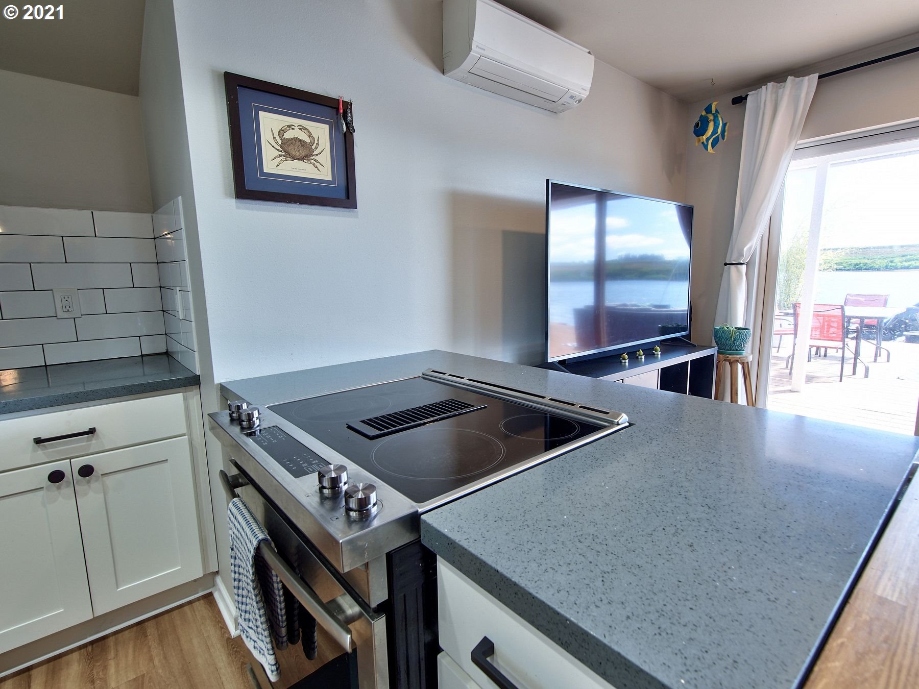 23538 Northwest St Helens Road Portland, OR 97231 - Photo 8 of 32