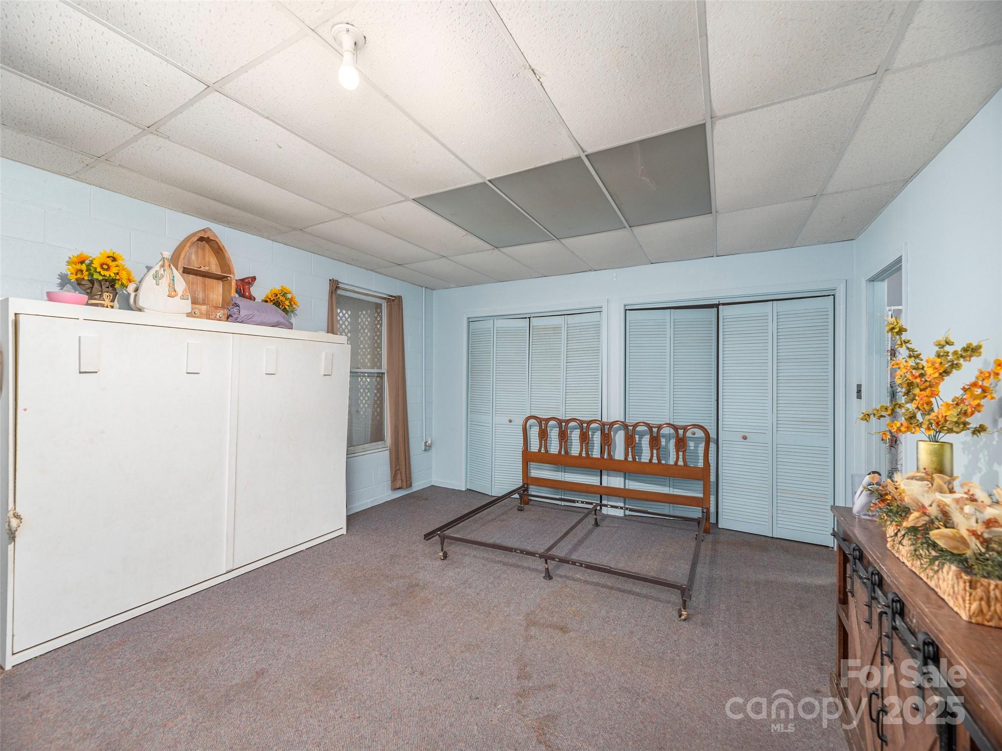 187 Turtle Creek Road Sylva, NC 28779 - Photo 22 of 36 a workspace with furniture and a window