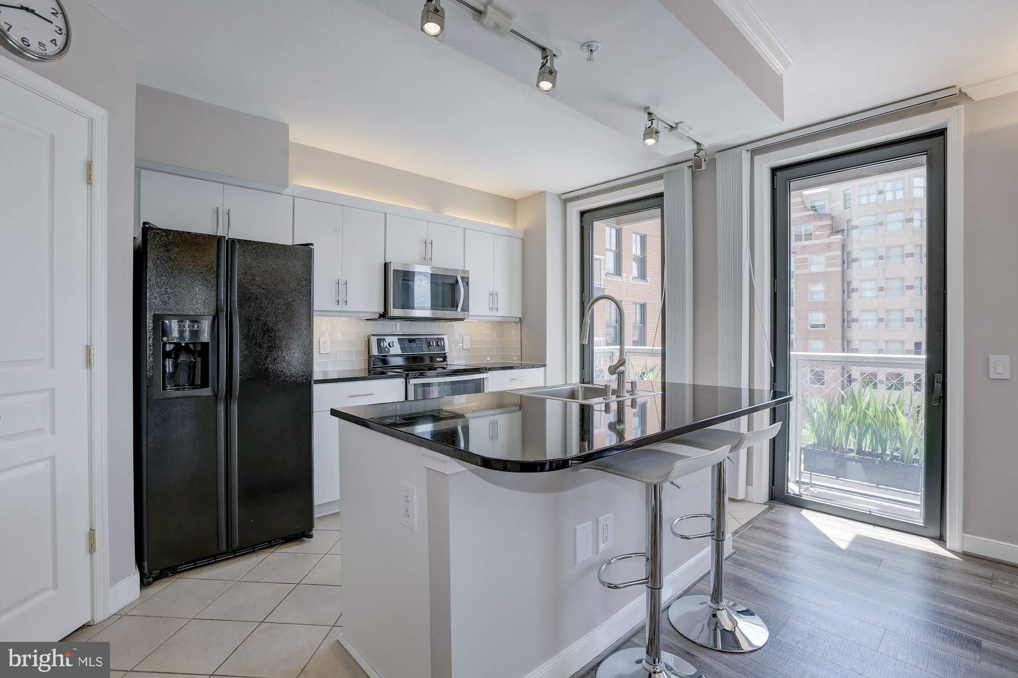 616 E Street Northwest, Unit 718 Washington, DC 20004 - Photo 4 of 90