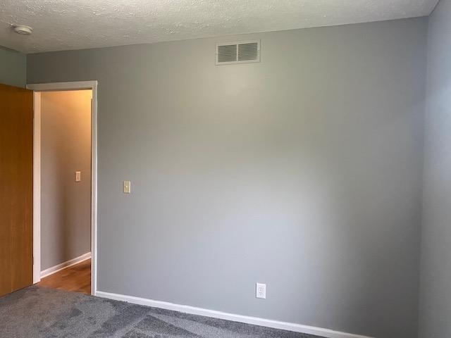 14807 Gould Road Allenton, MI 48002 - Photo 29 of 87 50127009-28.JPG
