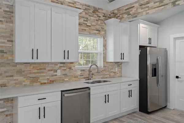 a close up of a shower