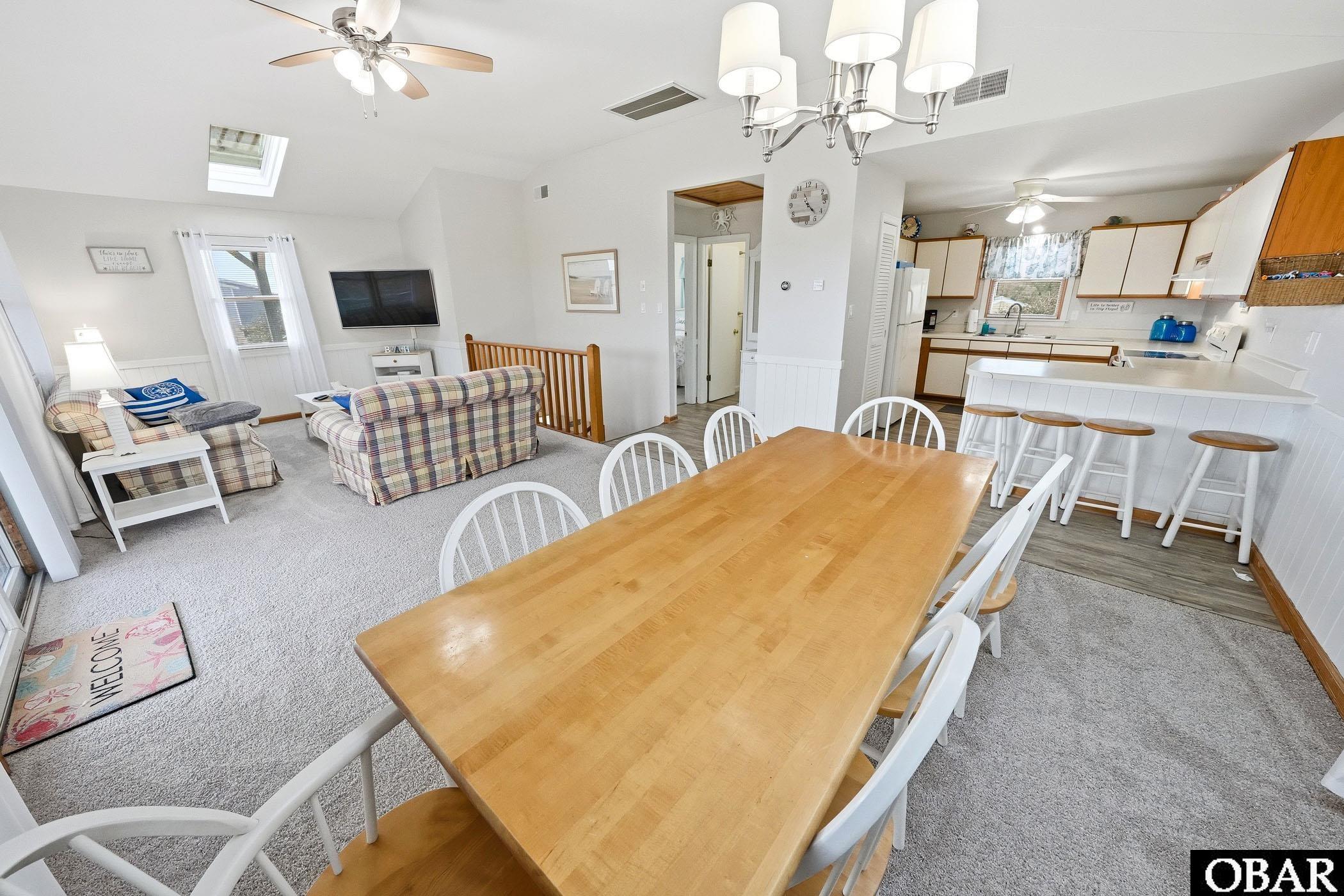 3629 Goosander Street, Unit 3 Kitty Hawk, NC 27949 - Photo 11 of 50 Family Dining Space