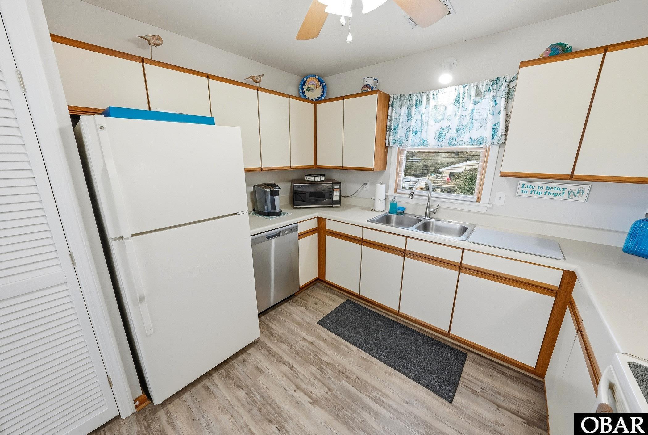 3629 Goosander Street, Unit 3 Kitty Hawk, NC 27949 - Photo 9 of 50 New Floors