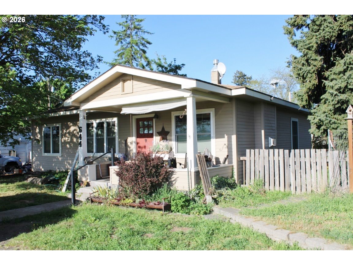 644 6th Street Athena, OR 97813 - Photo 1 of 34