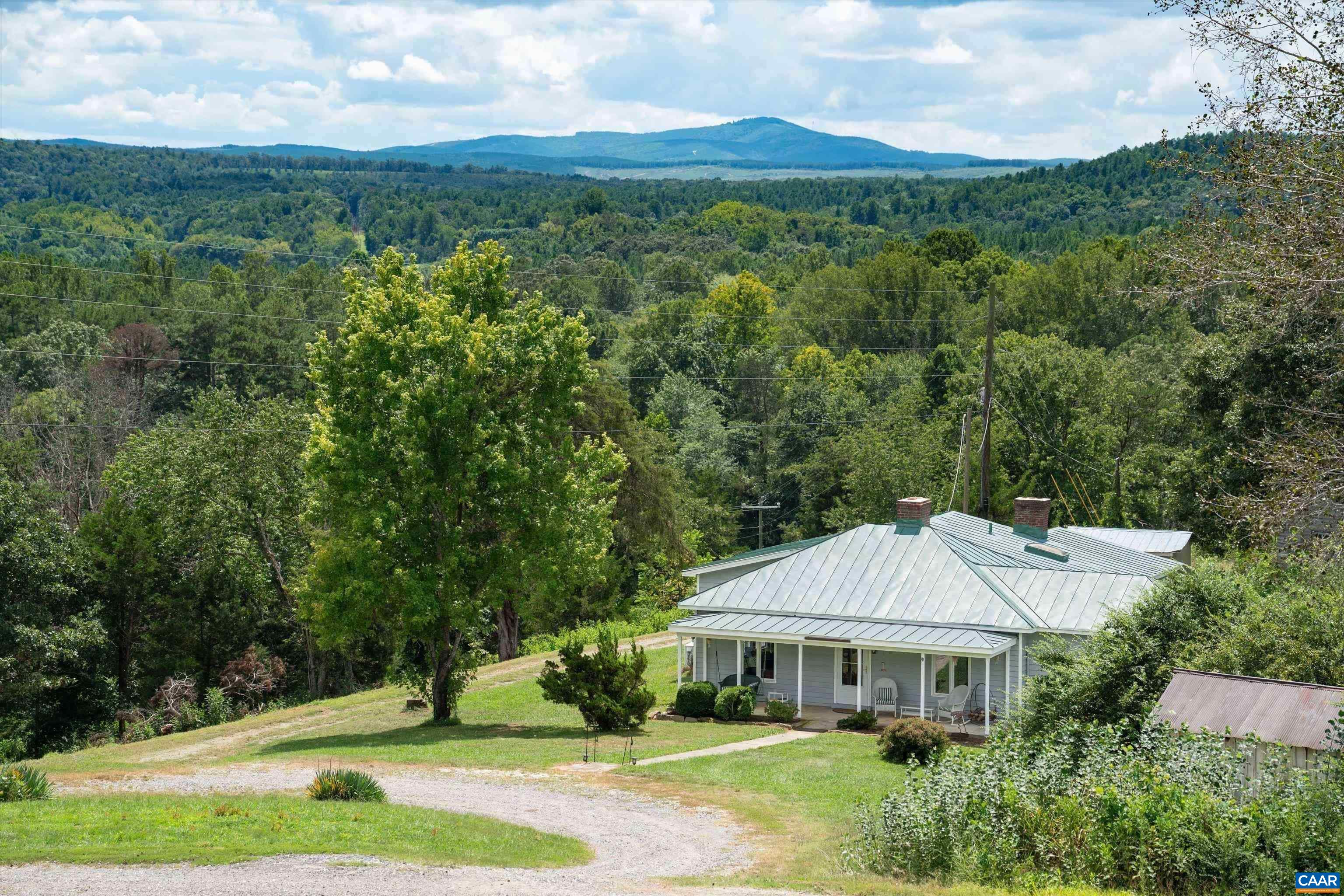 1829 Cabell Road Wingina, VA 24599 - Photo 4 of 16