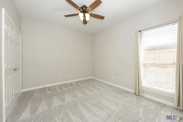 $319,999 | 37406 Cypress Trace Avenue, Geismar, LA 70734