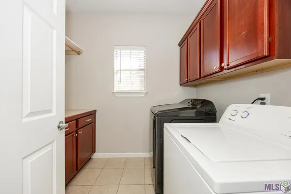 $319,999 | 37406 Cypress Trace Avenue, Geismar, LA 70734