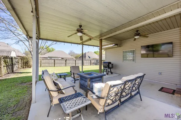 $319,999 | 37406 Cypress Trace Avenue, Geismar, LA 70734