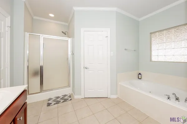 $319,999 | 37406 Cypress Trace Avenue, Geismar, LA 70734