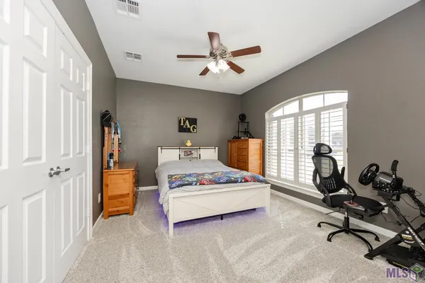 $319,999 | 37406 Cypress Trace Avenue, Geismar, LA 70734