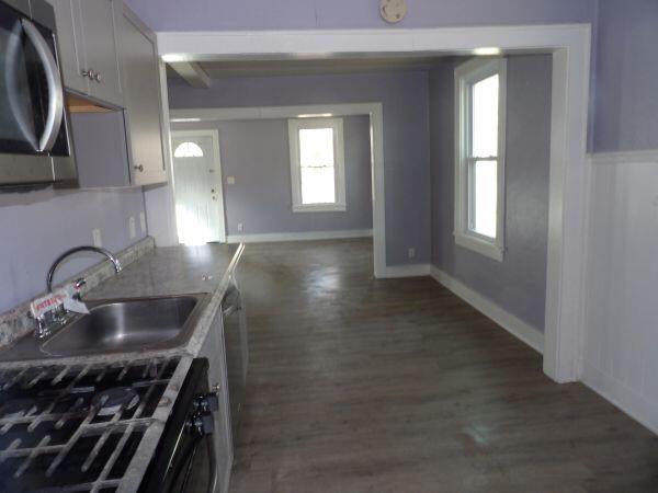 2795 Ranger Drive North Charleston, SC 29405 - Photo 2 of 9