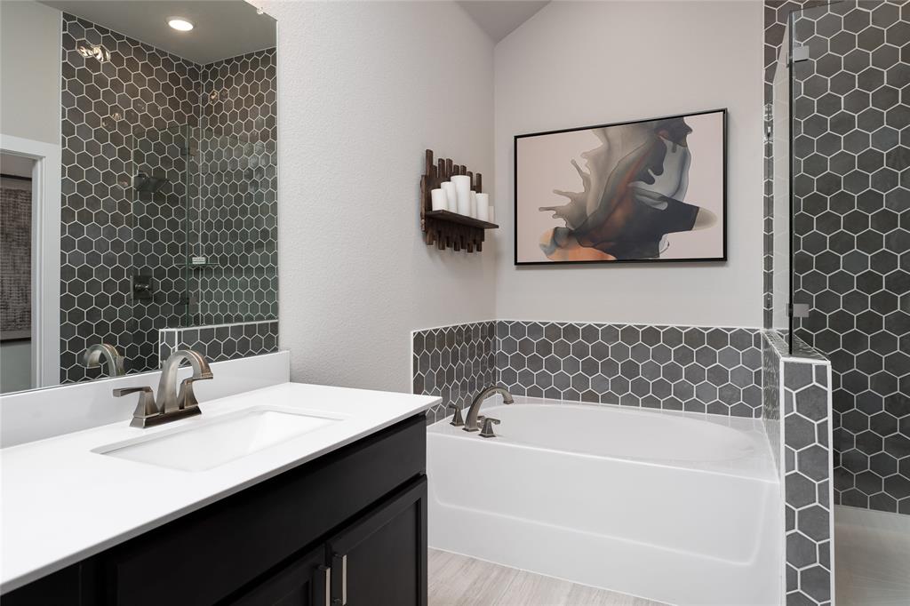 2240 Shady Elm Road Midlothian, TX 76065 - Photo 8 of 12 Discovery Collection at Bridgewater