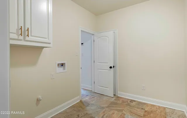 $2,300 | 311 Finnegan Way, Youngsville, LA 70592