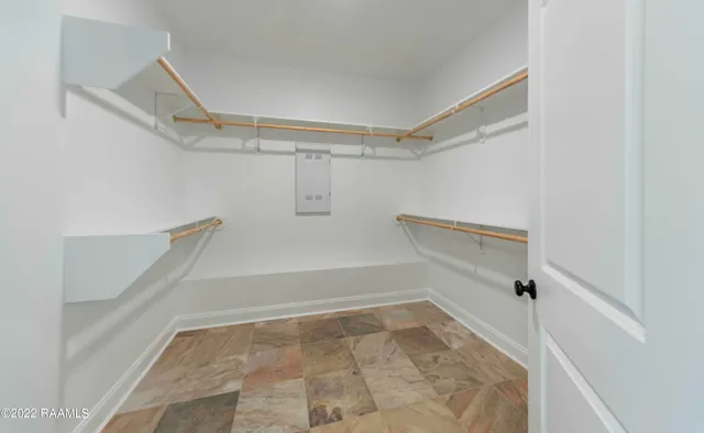 $2,300 | 311 Finnegan Way, Youngsville, LA 70592