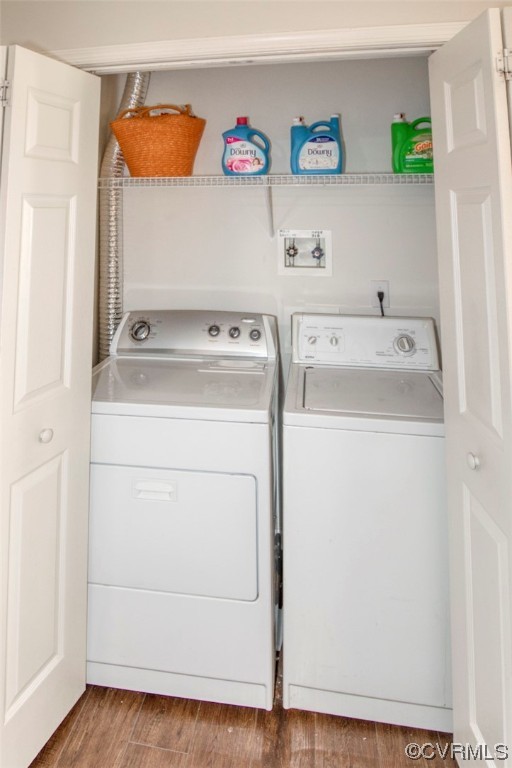 1403 Westgate Circle Williamsburg, VA 23185 - Photo 14 of 42 a utility room with dryer and washer