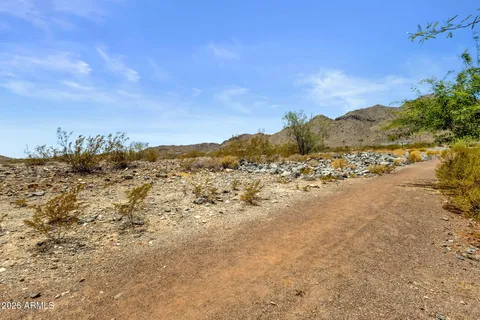 $459,900 | 21171 West Holly Street, Buckeye, AZ 85396