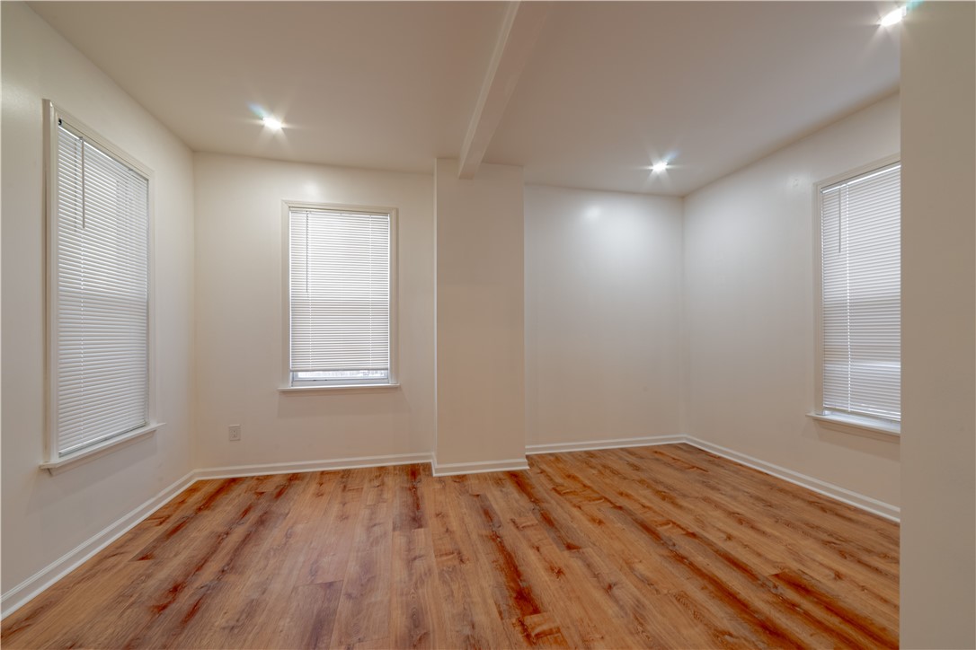 3 Norwood Street Rochester, NY 14607 - Photo 12 of 34