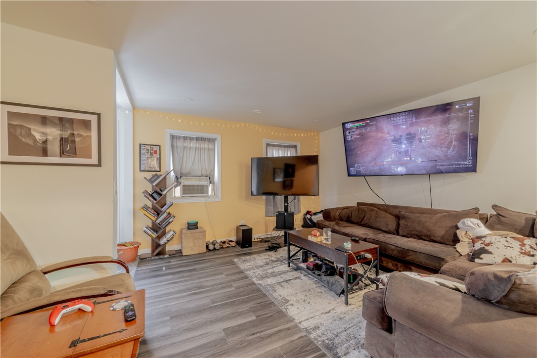 3 Norwood Street Rochester, NY 14607 - Photo 16 of 34