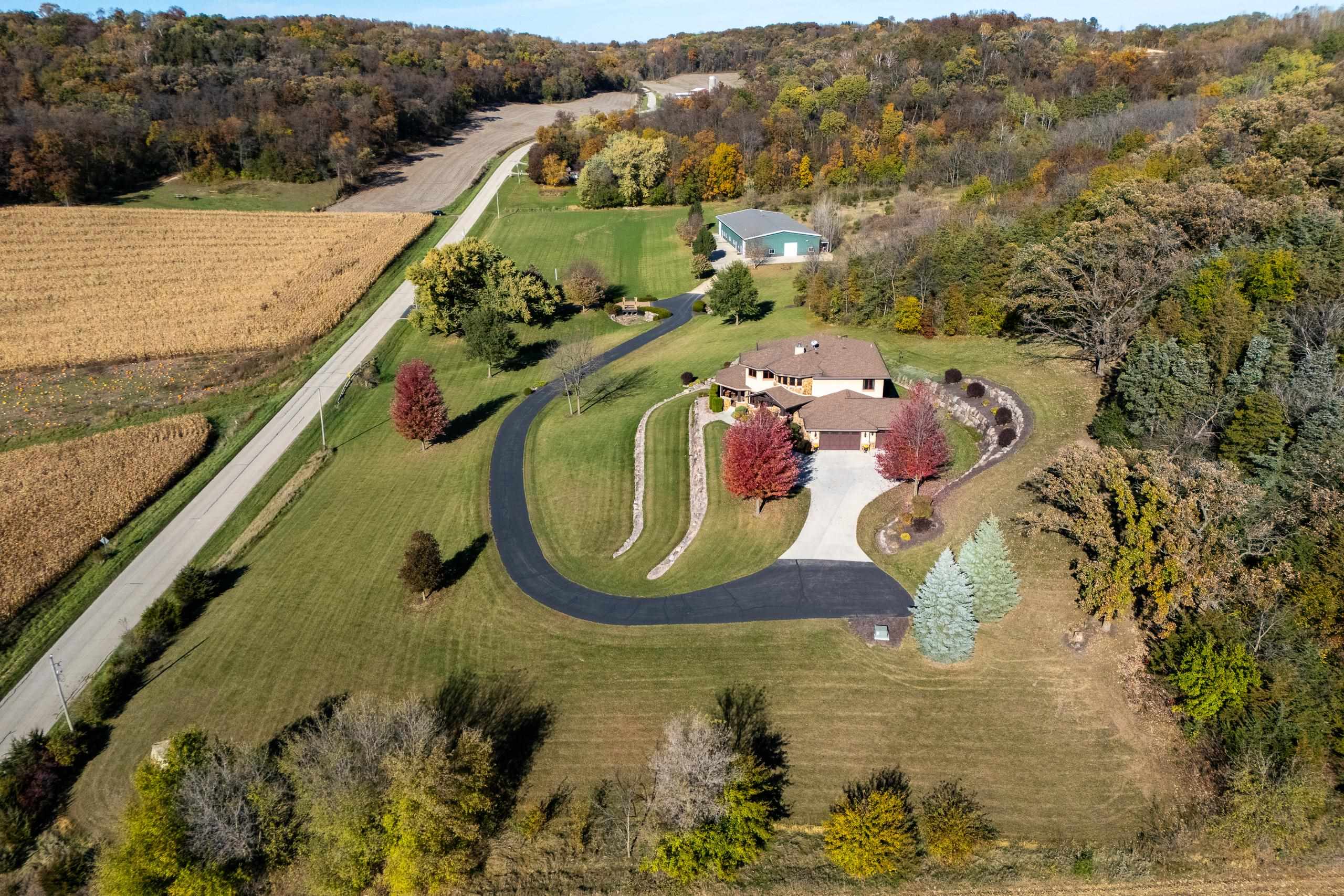 W12295 Reynolds Road Lodi, WI 53555 - Photo 5 of 90
