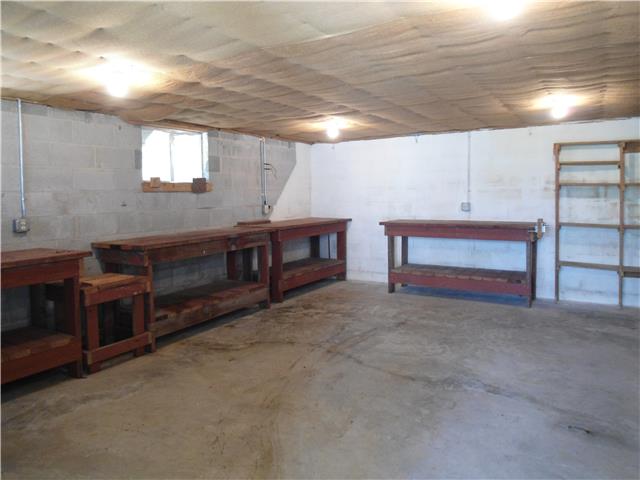 1373 Campbell Road Goodlettsville, TN 37072 - Photo 5 of 18 Gallery Image 5