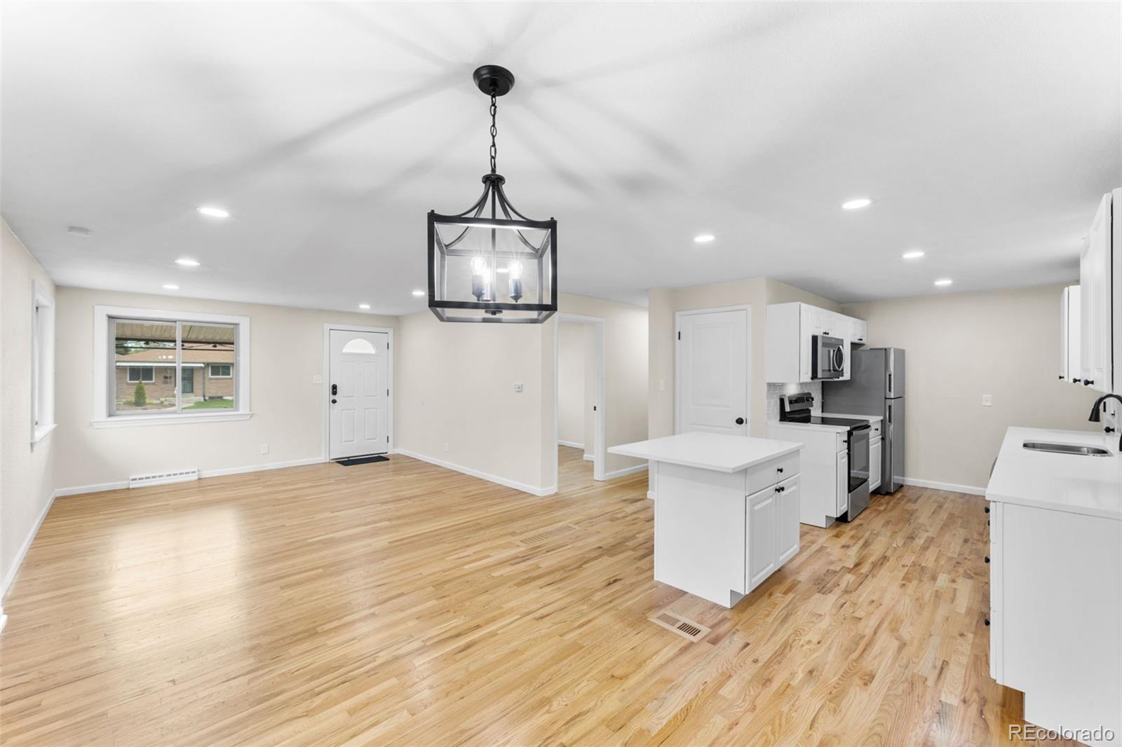 1675 South Raleigh Street Denver, CO 80219 - Photo 10 of 40 Gallery Image 10