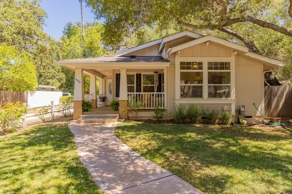 $1,100,000 | 406 East Aliso Street, Ojai, CA 93023