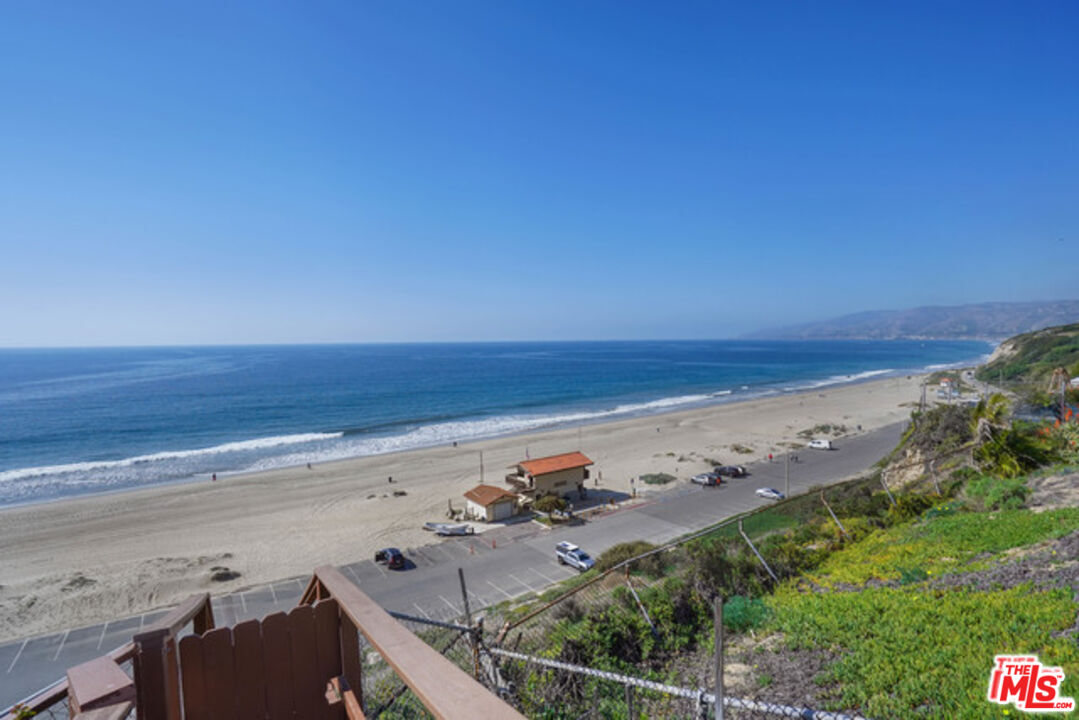 7263 Birdview Avenue Malibu, CA 90265 - Photo 13 of 17 an aerial view of beach and ocean