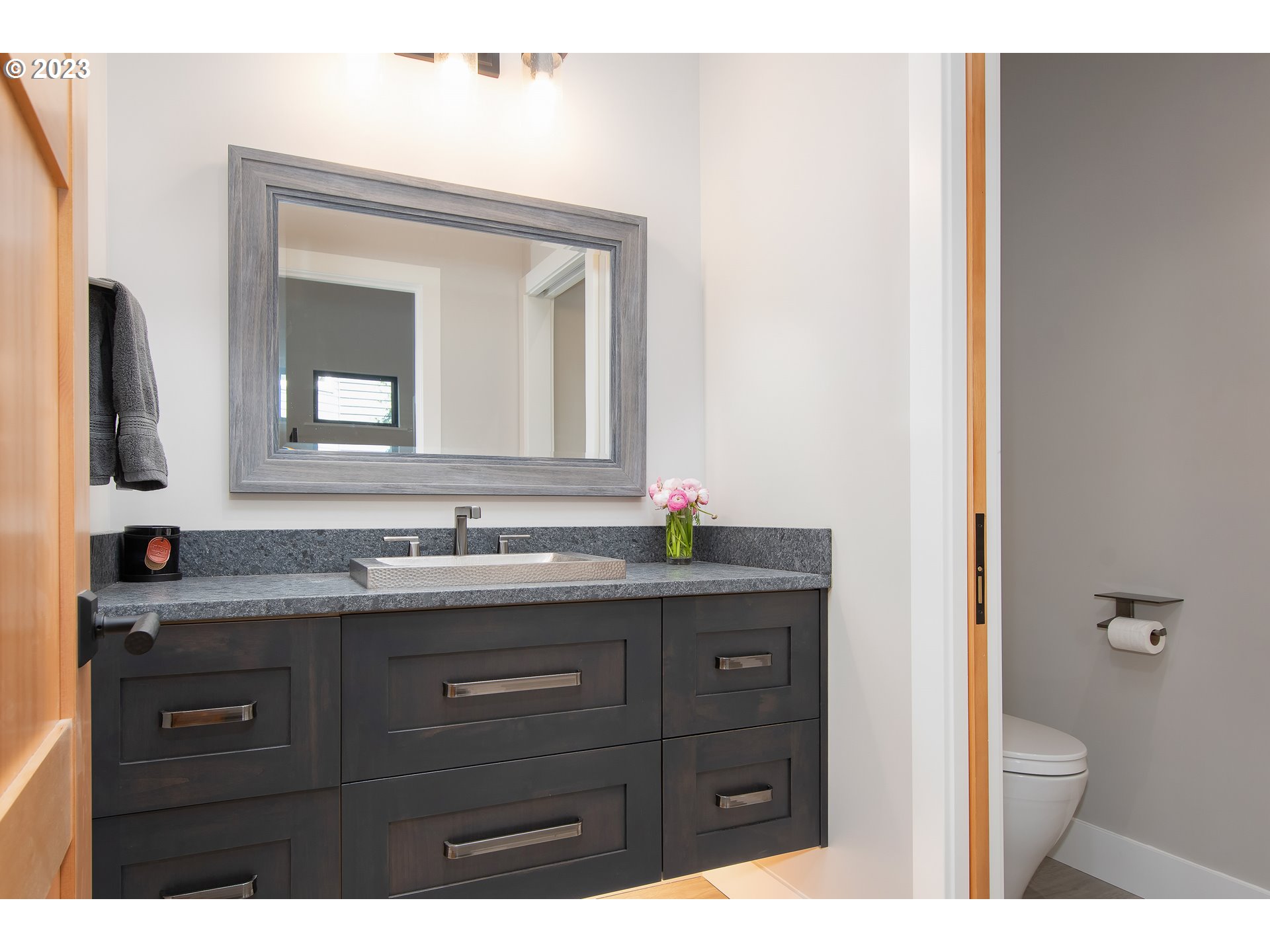 14563 Northwest Larson Road Portland, OR 97231 - Photo 20 of 47 Bathroom